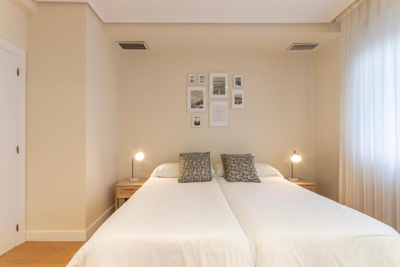 Akomodat En Apartamento En El Centro De Bilbao Con Parking Dış mekan fotoğraf